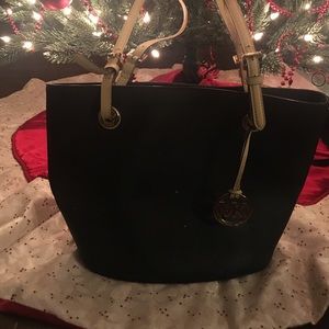 Michael Kors Tote - $20